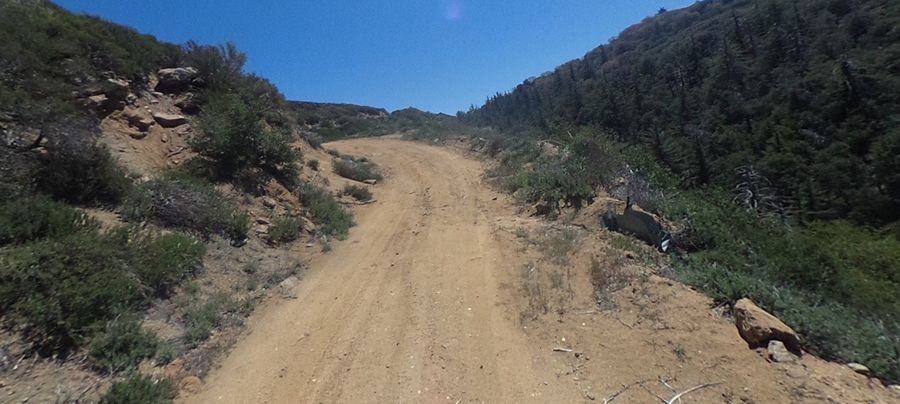 the-unpaved-road-to-palomar-mountain-high-point-lookout